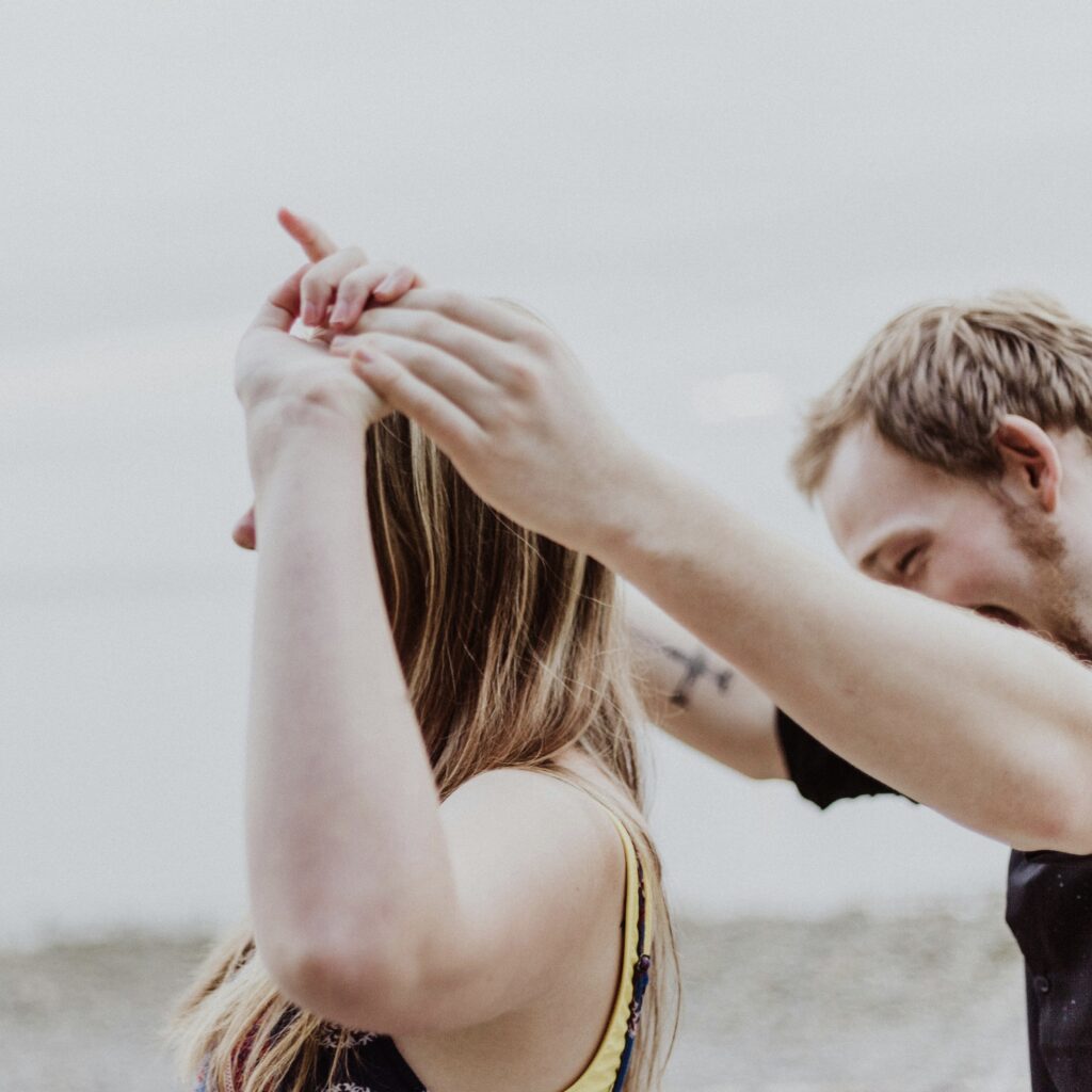 priscilla-du-preez-_4nz8rtOxO8-unsplash